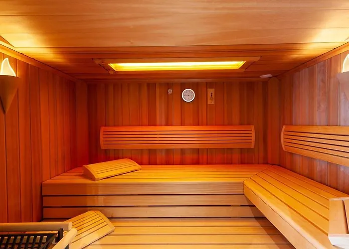 アパート Kuehl 3 Mit Balkon, Sauna Und Fitnessraum ザンクト・アンドレーアスベルク